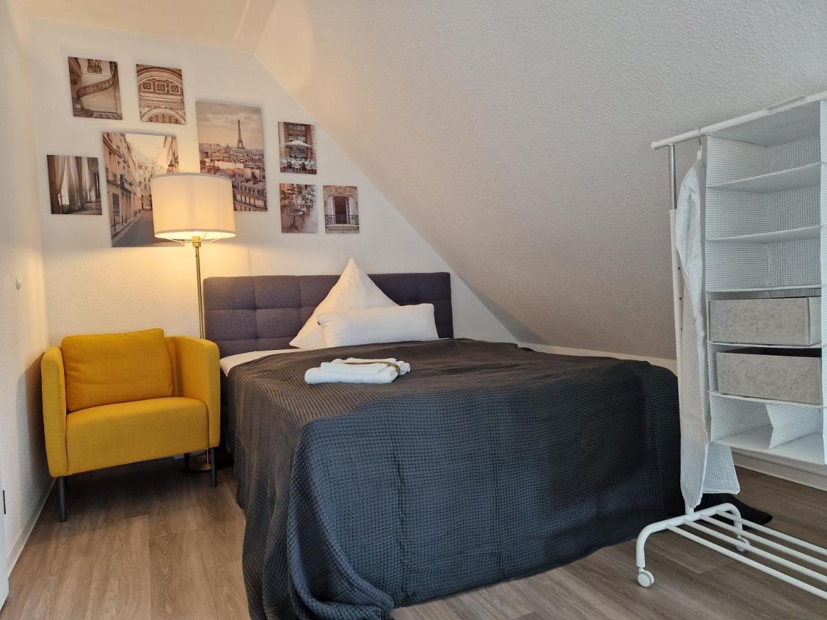 Modern-Living Stadt-Appartement Mitte Билефелд Екстериор снимка