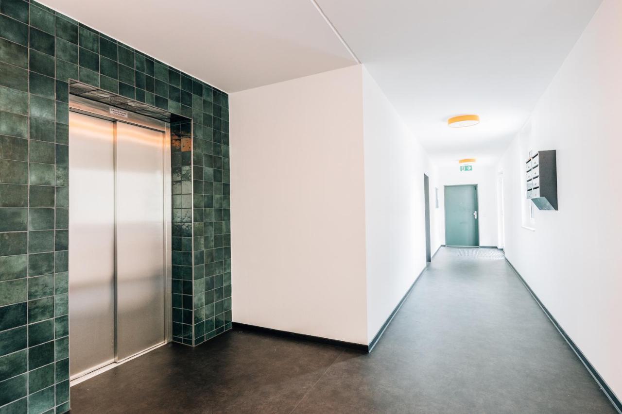 Modern-Living Stadt-Appartement Mitte Билефелд Екстериор снимка
