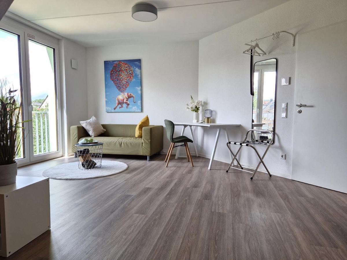 Modern-Living Stadt-Appartement Mitte Билефелд Екстериор снимка